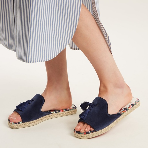 NIB Christian Louboutin Demi Fiori Flats - Picture 2 of 8